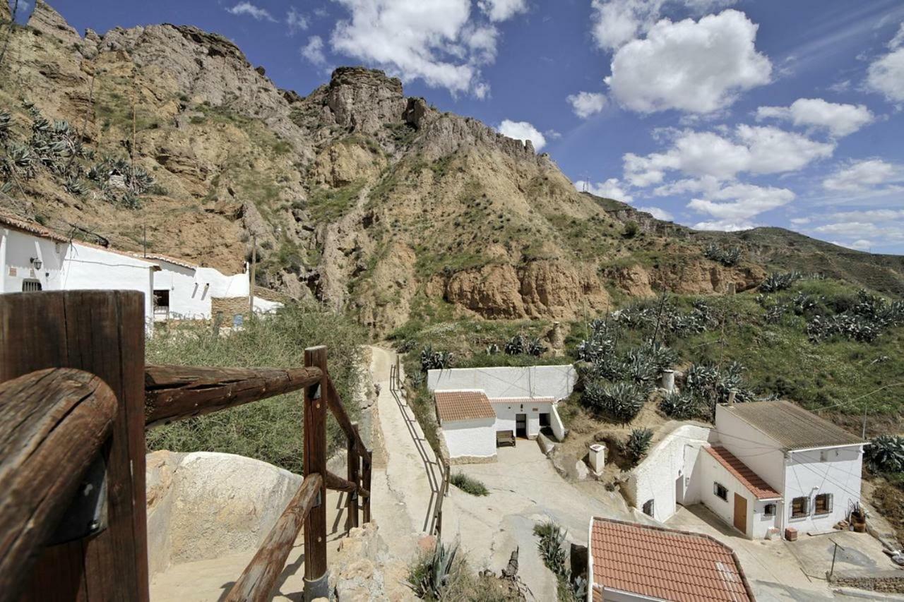 Cueva Alcazar Villa Gorafe Екстериор снимка